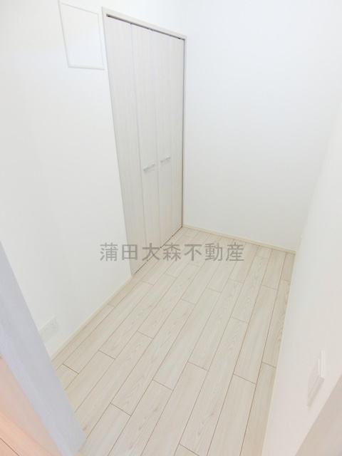 クレヴィアリグゼ蒲田西の内装|洋室2.1帖