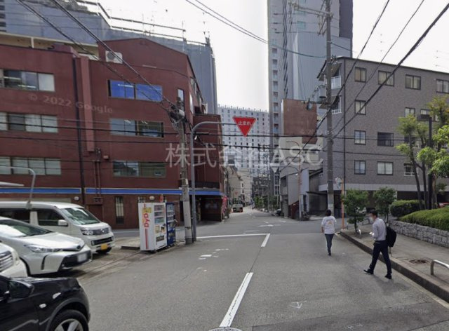 新聞印刷本社ビルの周辺