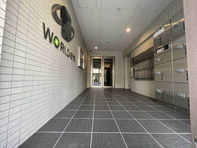 ワールドアイURBAN　GATEのロビー