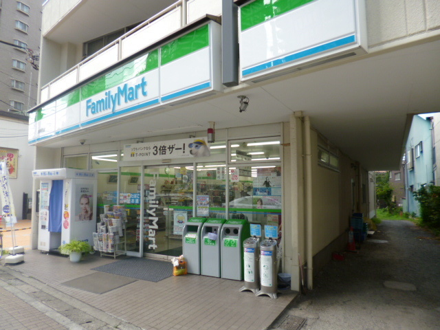リーブル御幸町のその他|ファミリーマート