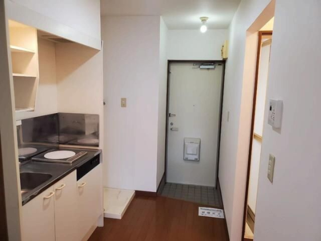 船橋市習志野台８丁目の賃貸マンションの玄関