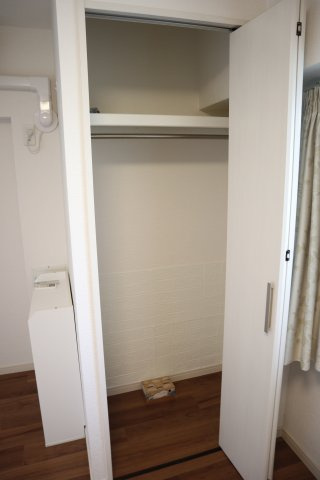 集成第2マンションの収納|ちょっとした収納スペースも充実しています
