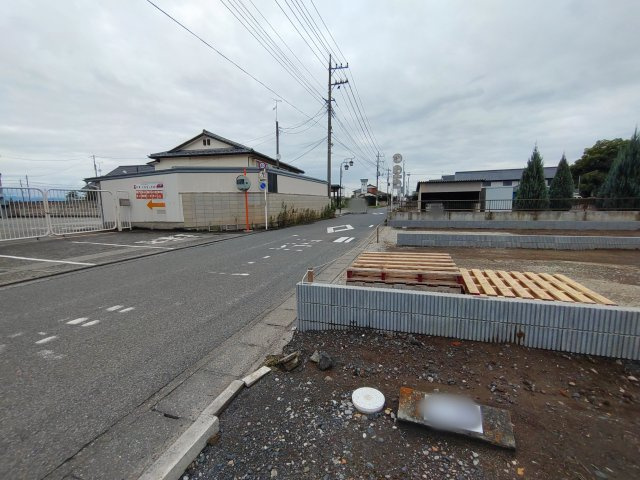 新築戸建・新築建売　太田市尾島町　尾島小・尾島中の前面道路含む現地写真