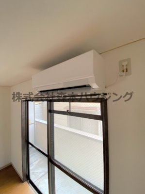 【設備】 | 　カサベルデ一柳 | ※同タイプ別室の写真を使用しています。
　設備内容や色調など相違がある場合は実際のお部屋の現状優先となります。