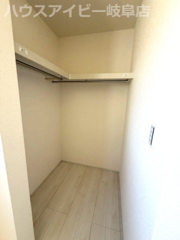 岐阜市東鶉新築建売全5棟！コンパクトサイズの3LDK！価格もお買い求めやすく♪リビングエアコン付き！の収納|岐阜市東鶉新築建売全5棟！コンパクトサイズの3LDK！価格もお買い求めやすくなってます♪リビングエアコン付き！