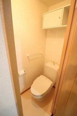 【トイレ】 | アドラブール | ※別部屋参考写真です