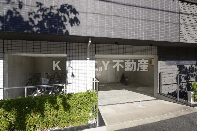 【エントランス】 | スカイコート品川パークサイドⅢ | 落ち着いたエントランスです