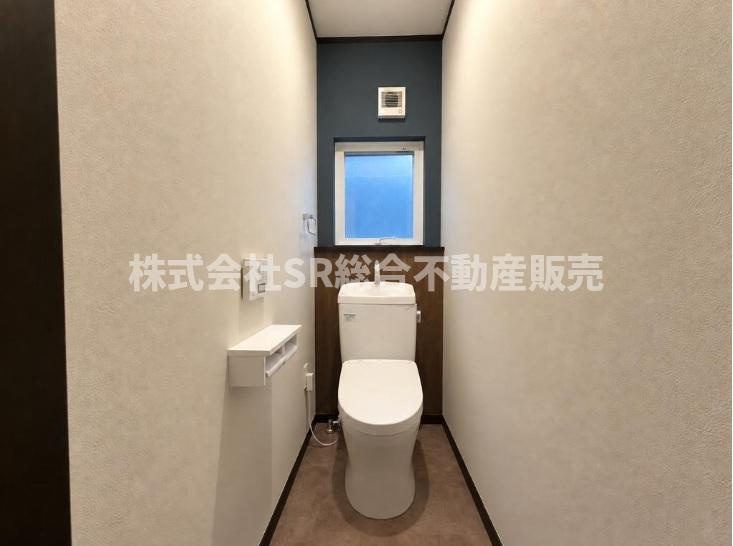 稲田本町1丁目中古戸建のトイレ|温水洗浄便座もございます♪トイレが2か所にあるので朝の身支度がスムーズに行えます！