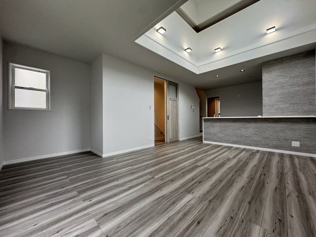 神戸市垂水区塩屋町５丁目新築戸建の居間・リビング