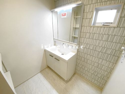 【仲介手数料０円】厚木市妻田日田3丁目5期　新築一戸建て　D号棟　全8棟の独立洗面台|厚木市妻田日田3丁目5期　新築一戸建て　D号棟　全8棟