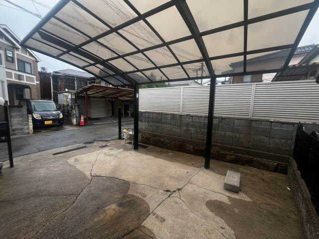 須磨寺町３丁目戸建の駐車場