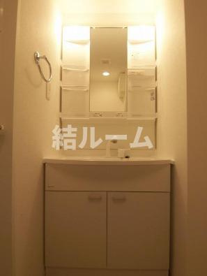 北区王子３丁目の賃貸マンションの洗面所
