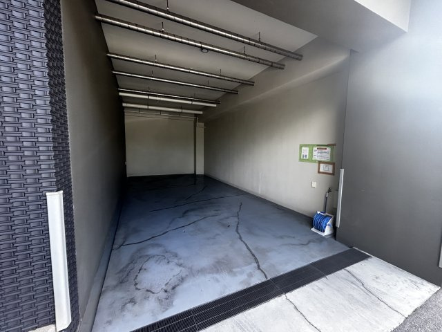 プレサンスロジェ西崎レーヴタワー408のその他共用部分|洗車場