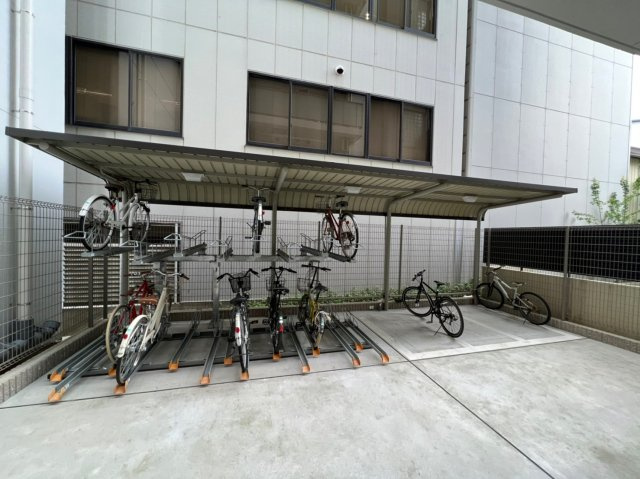 エステムプラザ名古屋丸の内　名古屋市賃貸　仲介手数料無料の駐車場