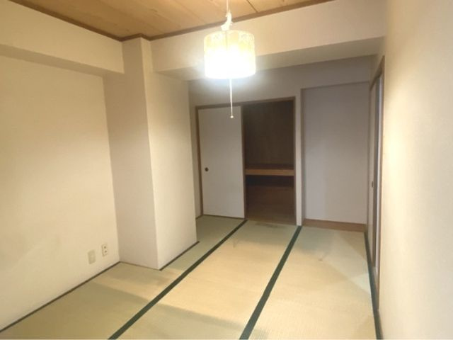 ティックハウスの内装