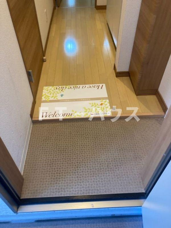 ミリアビタ南本町の玄関