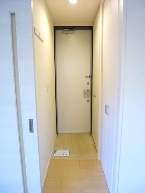 ロンルポンの玄関