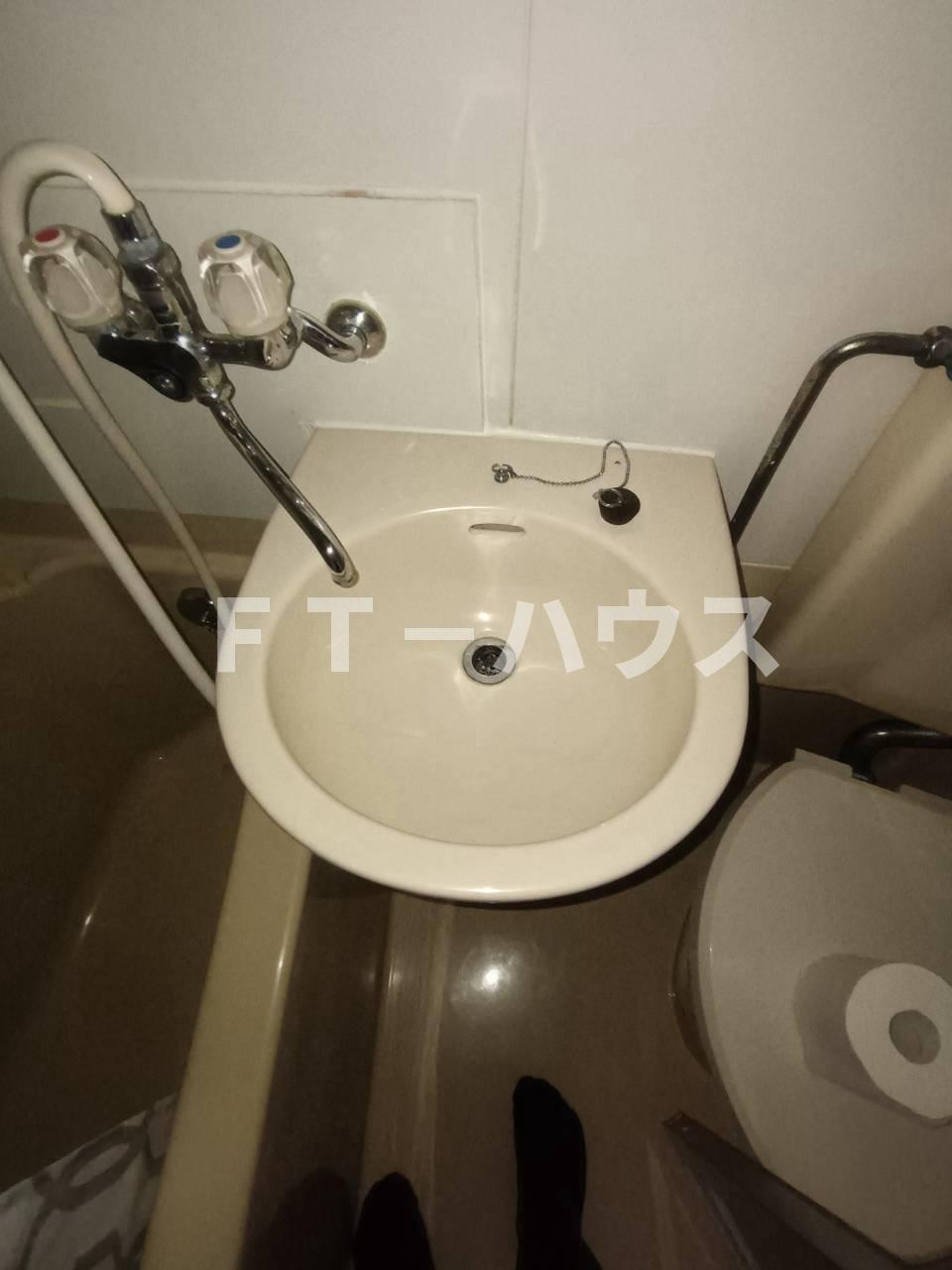 フォーラム倉持の洗面所