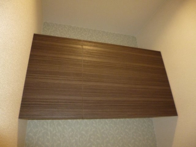 ラ　プロスペリテBのトイレ|トイレ棚