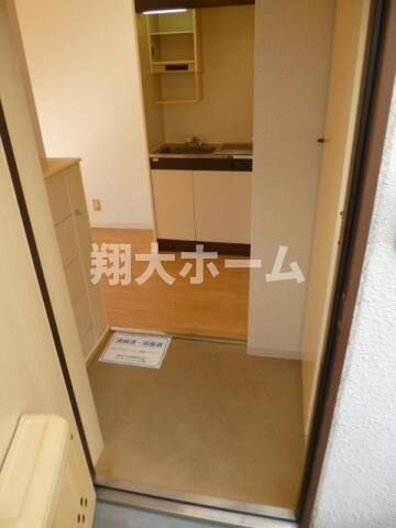 スカイコート向島の玄関