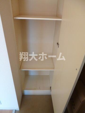 スカイコート向島の収納