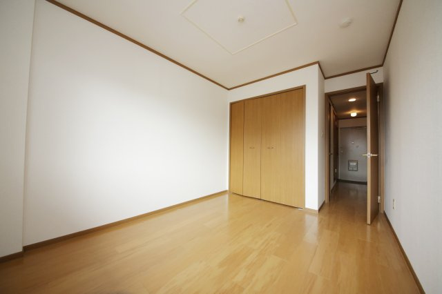 エスポアールの洋室