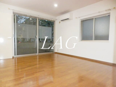 【居間・リビング】 | カサ・デ・ソル | 洋室のお部屋です。