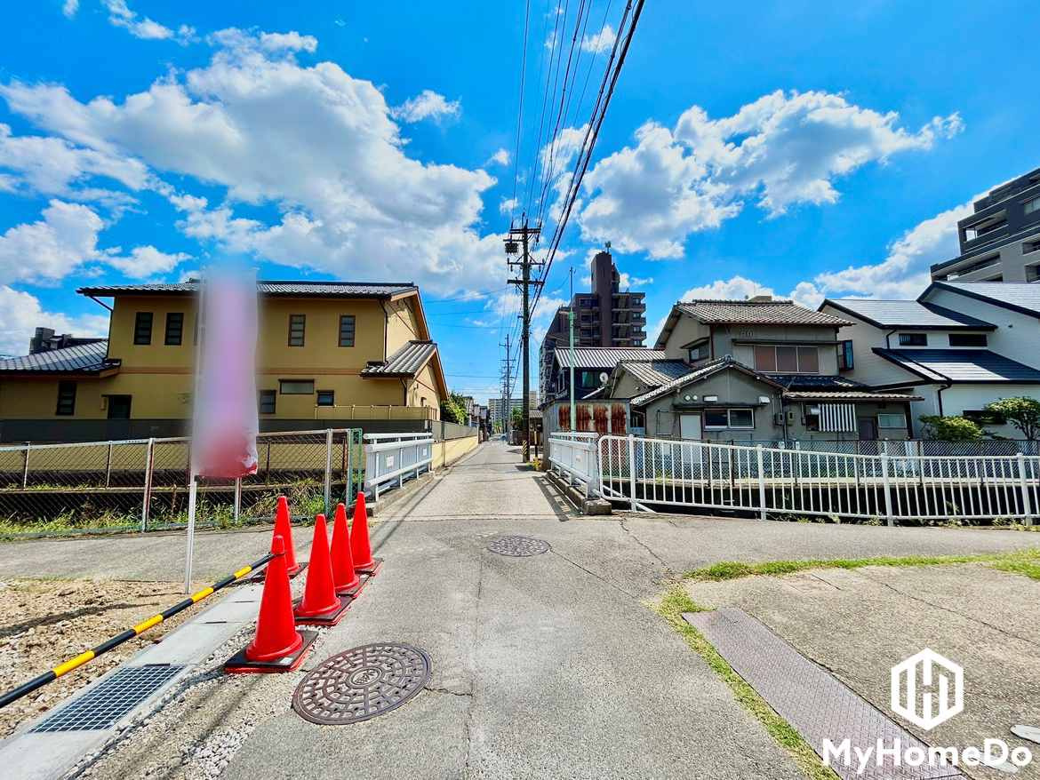 守山区八反　1期の前面道路含む現地写真