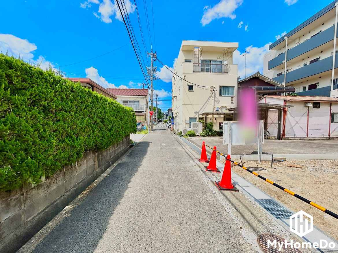 守山区八反　1期の前面道路含む現地写真