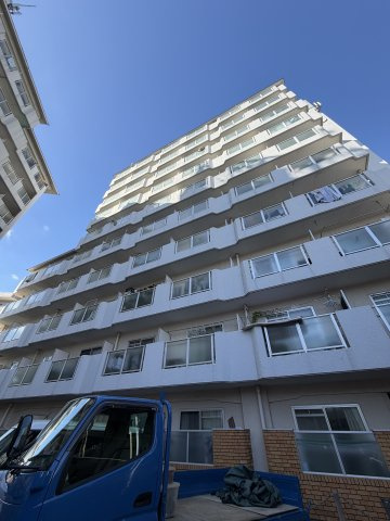 森岡ハイツの外観