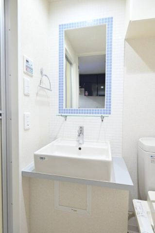 ステージグランデ三軒茶屋アジールコートの洗面所