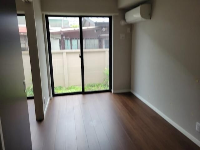 ＶＩＬＬＡ　ＶＥＲＤＥ　ＨＩＬＬＳの居間・リビング