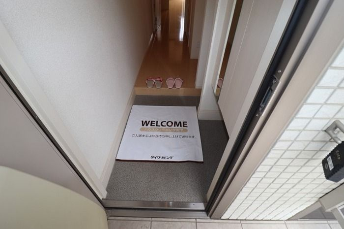 セレジェイラの玄関