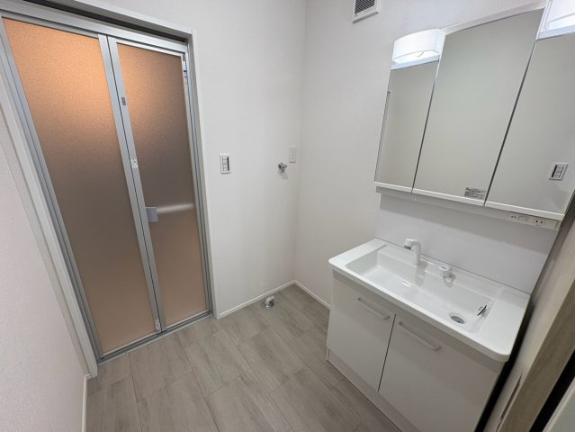 中古住宅　城前町１丁目の脱衣所