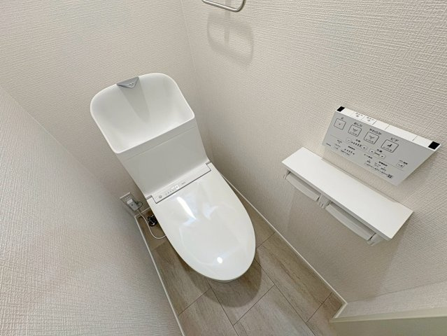 中古住宅　城前町１丁目のトイレ|2F