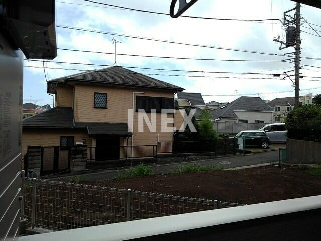 横浜市中区本郷町３丁目のアパートの展望