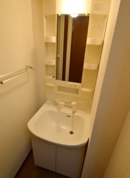 アーバン大成の独立洗面台
