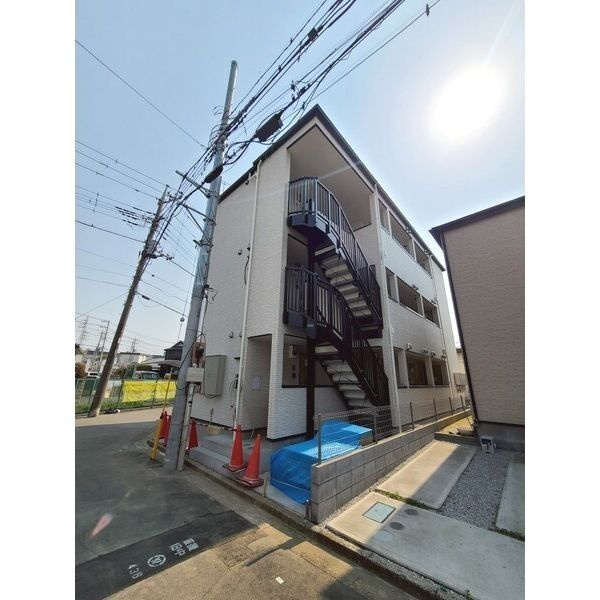 Ambition西区土屋のエントランス