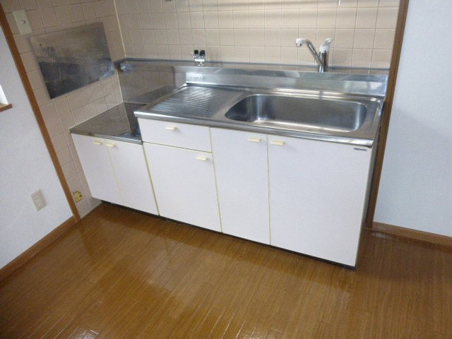 赤穂市清水町のハイツのキッチン