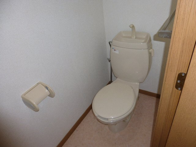 赤穂市清水町のハイツのトイレ
