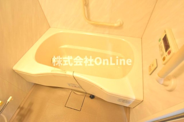 レジデンス八楽の浴室