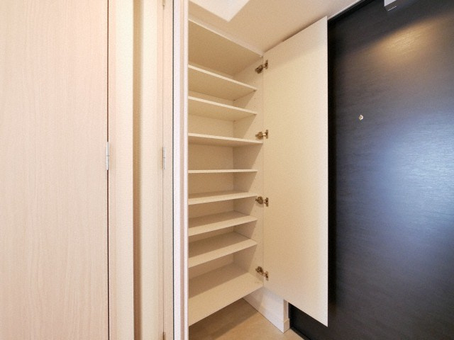 S-RESIDENCE高井田Centralの収納