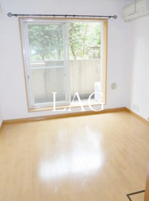 【居間・リビング】 | リヴェール杉並 | 洋室のお部屋です。