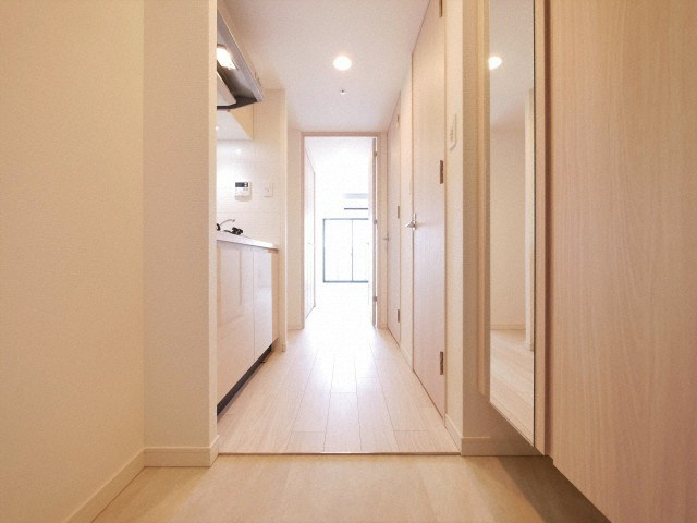 S-RESIDENCE高井田Centralの玄関