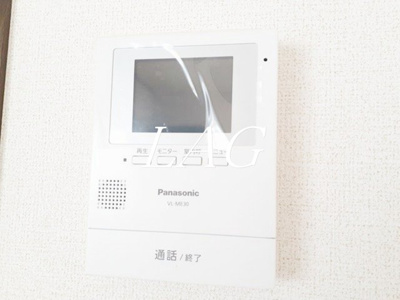 【セキュリティ】 | グレイスハイムＢ | モニター付きインターフォンです。