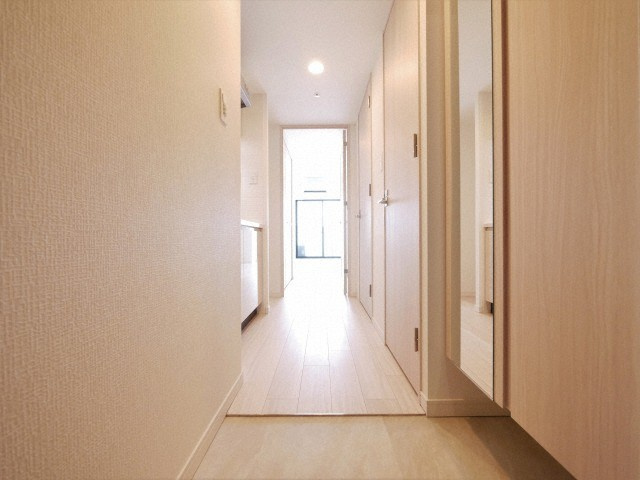 S-RESIDENCE高井田Centralの玄関