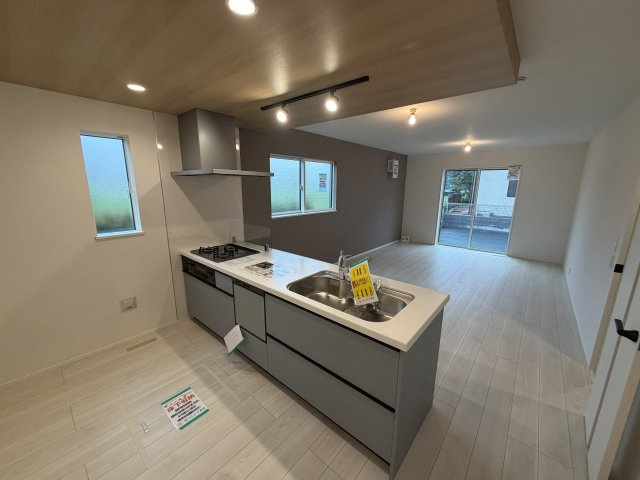 所沢市下安松新築2棟の居間・リビング