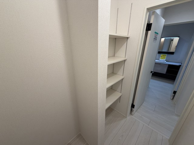 所沢市下安松新築2棟の独立洗面台
