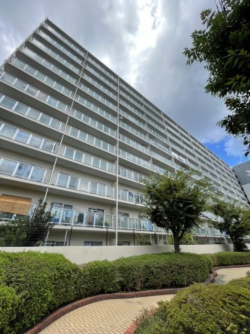 関目グリーンハイツＡ棟の外観|3線3駅利用可能｜全窓に内窓設置！暮らしやすさと安全を考えた3LDK