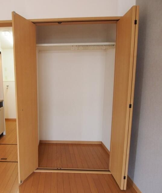 ＹＫＬ　ＦＬＡＴの収納